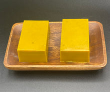 Load image into Gallery viewer, Turmeric Met Matcha Exfoliant Bar