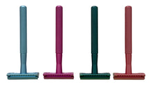 Load image into Gallery viewer, Metal Safety Razor that comes with 5 disposable blades. Great for close shaves.